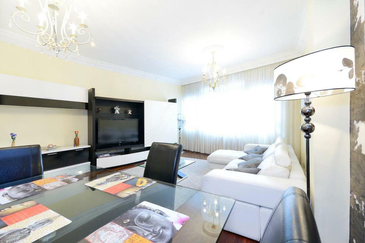 Apartamento bilbao centro parking y wifi gratuito Esterno foto